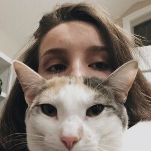 Meet your Posher, Mercedes